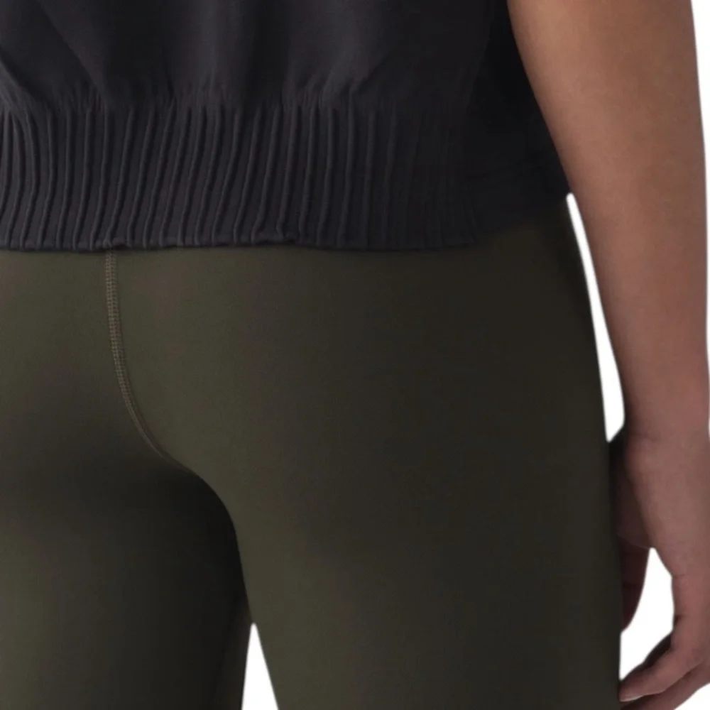 Lululemon NTS Cropped Short Sleeve Sweatshirt Black  Size 10 - Picture 9 of 10